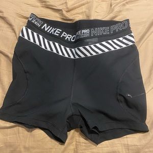 Black Nike pros